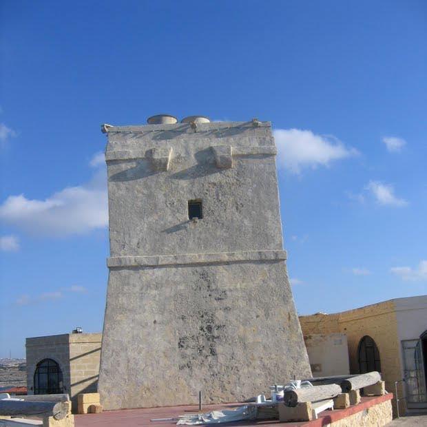 Qawra Tower