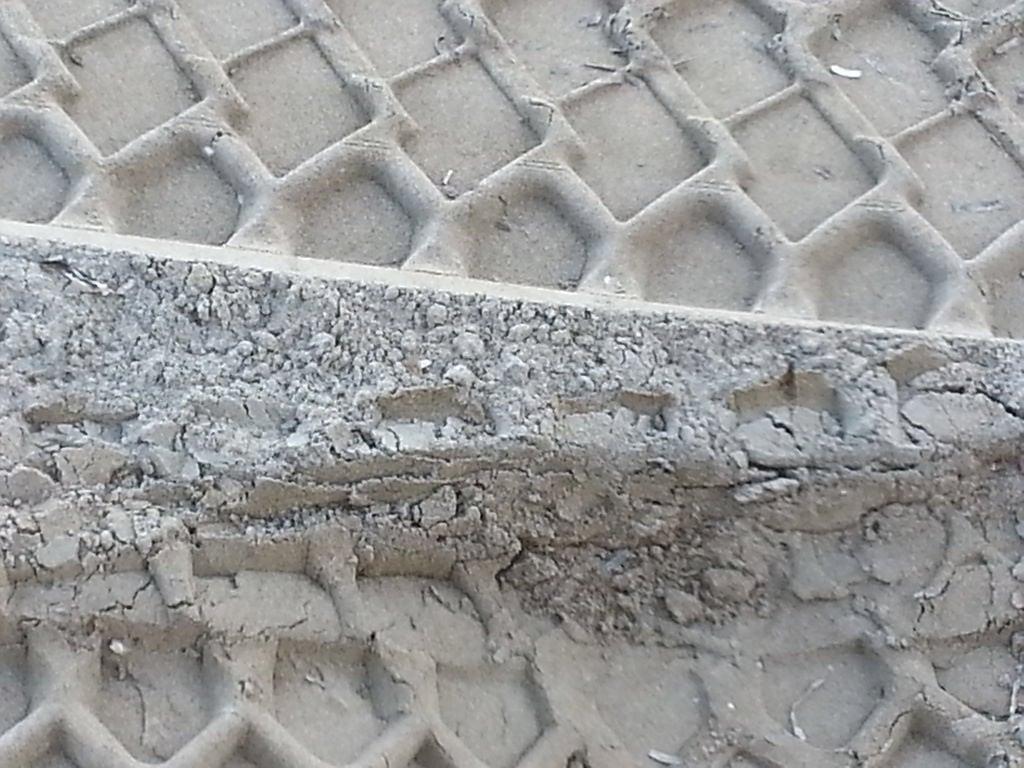 La Marineta Cassiana की छवि. tractor beach sand tires es denia 36514 flickrandroidapp:filter=none