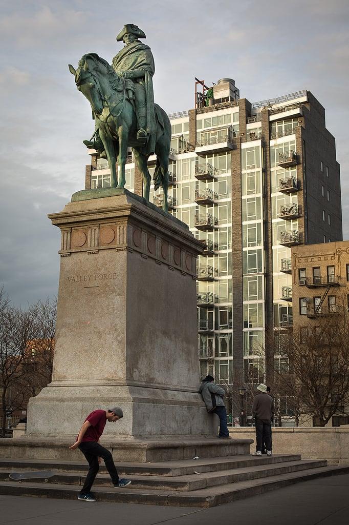 Image of George Washington. newyork williamsburg