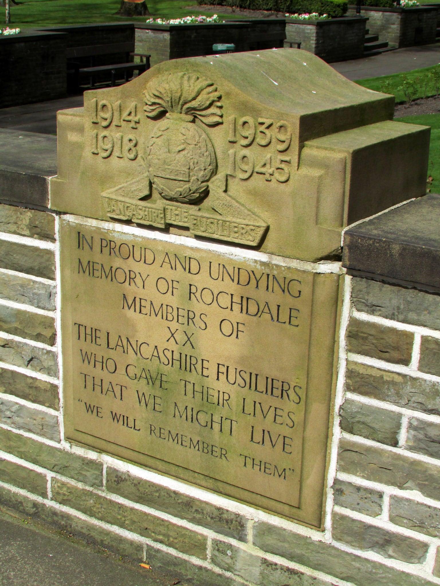 Gambar dari Rochdale War Memorial. warmemorial rochdale