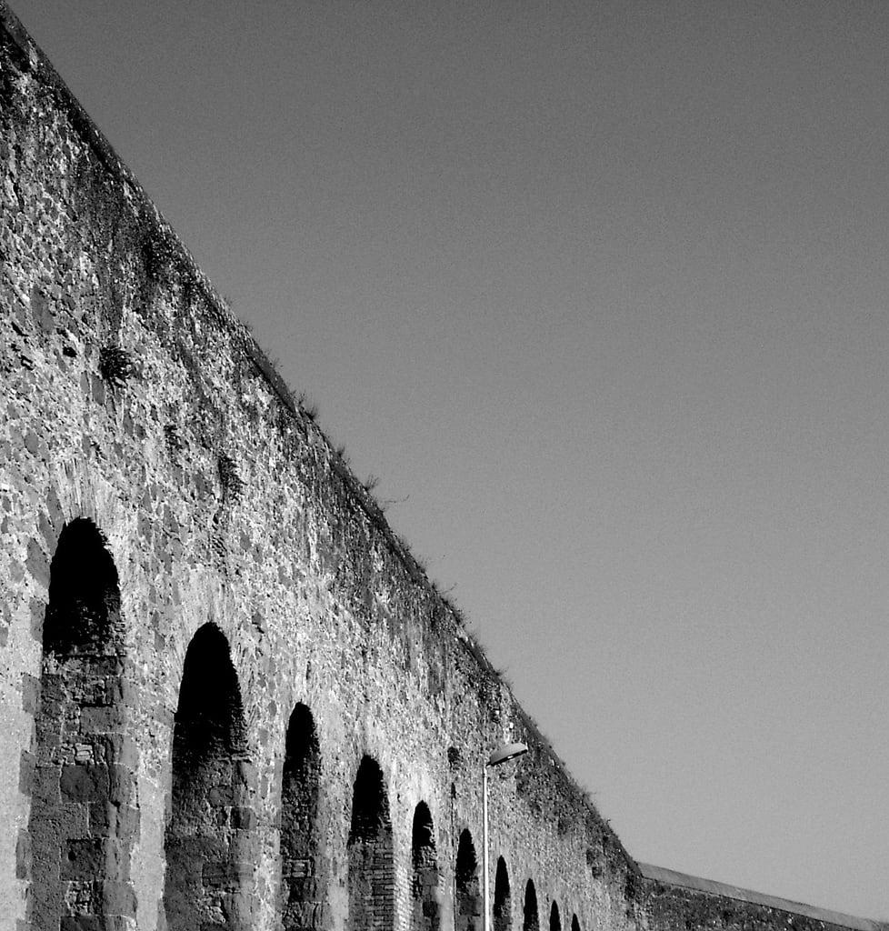 Attēls no Acquedotto Felice. italy rome roma italia bn asimmetrie acquedottofelice mandrione