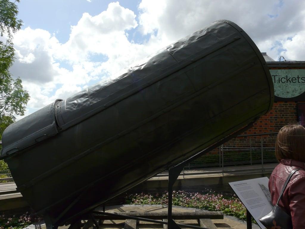 Image of William Herschel's telescope. london telescopes royalobservatorygreenwich williamherschel