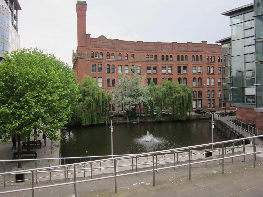 Image of Manchester and Salford Junction Canal. manchester bridgewaterhall chepstowhouse bridgewaterhallbasin