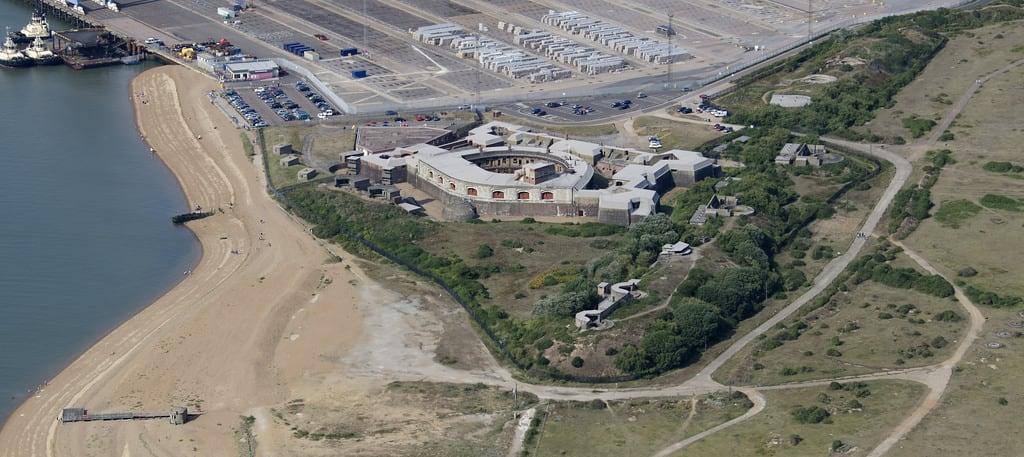 Imagine de Landguard Fort. aerial felixstowe riverorwell englishheritage landguardfort langerfort
