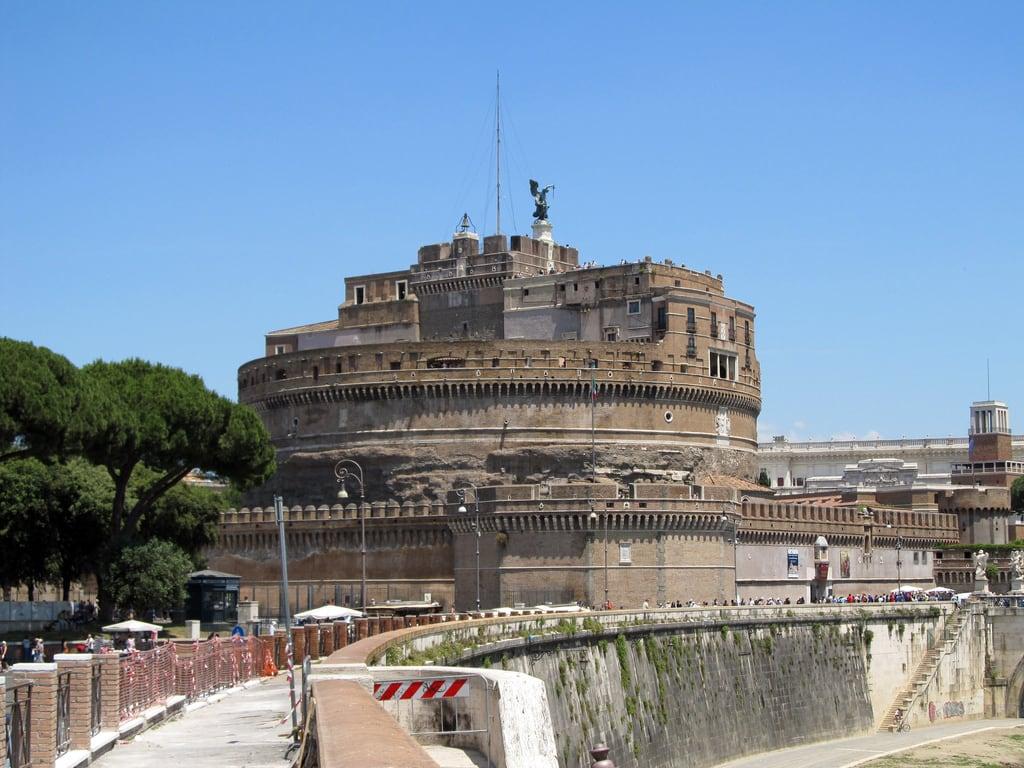 Hình ảnh của Castle of the Holy Angel. italy rome spring castelsantangelo 2014