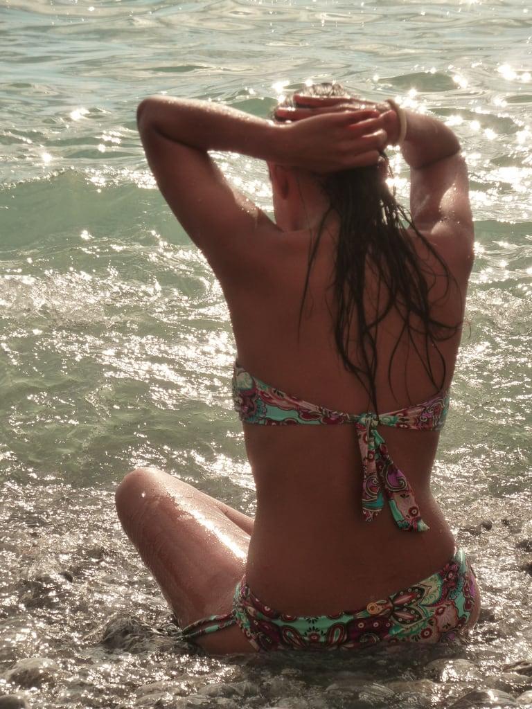 ภาพของ ชายหาด มีก้อนหิน. sea italy beach mar europa europe italia playa cinqueterre swimsuit cata