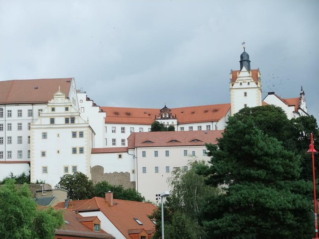 Colditz Castle の画像. castle history germany escape saxony wwii tunnel worldwarii tunnels thegreatescape prisonerofwar greatescape prisonersofwar colditz colditzcastle historicalsignificance escapefromcolditz escapetunnels