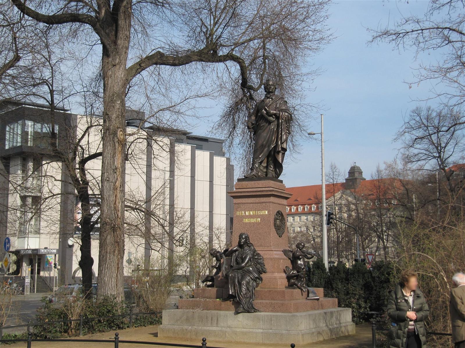 Felix-Mendelssohn-Bartholdy-Denkmal görüntü. leipzig