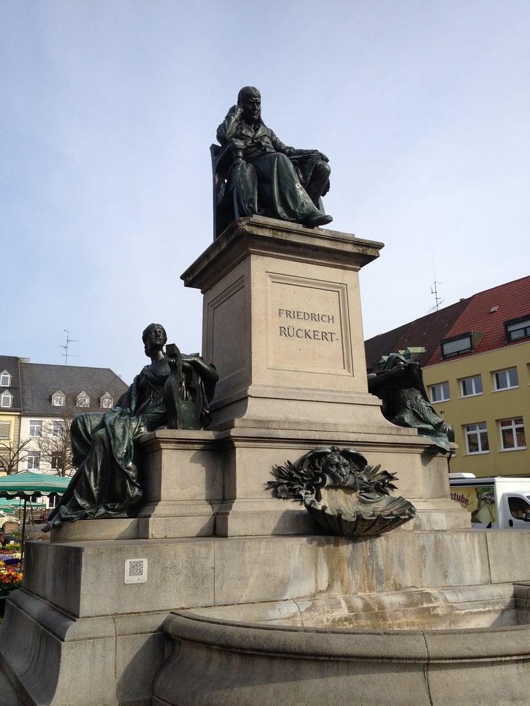 Rückert-Denkmal görüntü. statue germany bayern bavaria franken denkmal schweinfurt