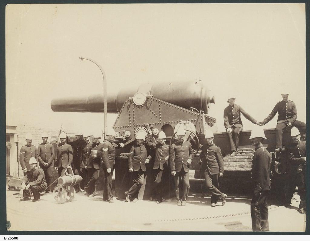 Bilde av Fort Glanville. canon buildings artillery government semaphoresouth fortglanville statelibraryofsacollection