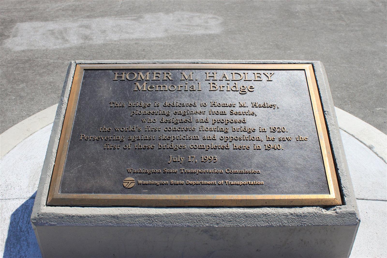 Plaque 의 이미지. historicmarker homermhadleymemorialbridge