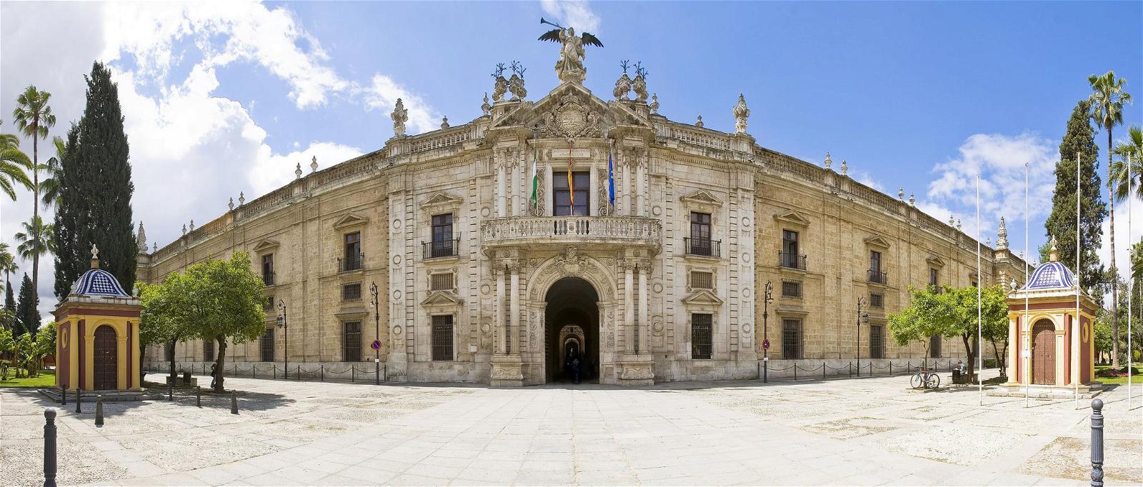 Universidad de Sevilla - Rectorado の画像. de arquitectura urbana fabrica geografia universidaddesevilla sigloxviii tabacos