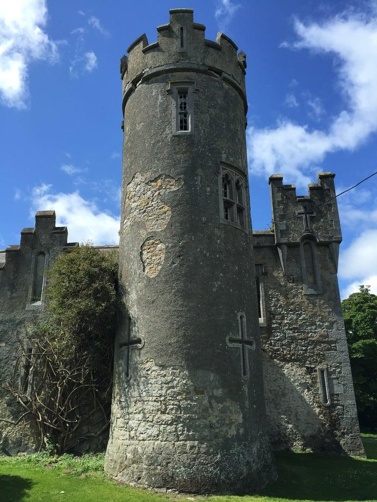 Hình ảnh của Howth Castle. ireland howth castle howthcastle