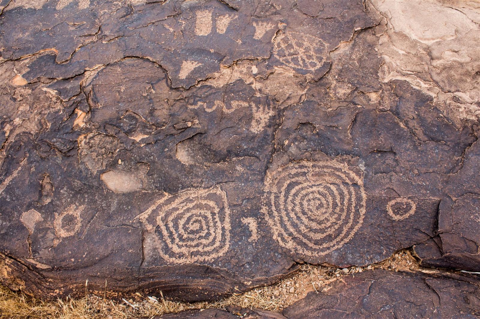 Image of Petroglyphs. utah ugly petroglyph saintgeorge anasaziridge
