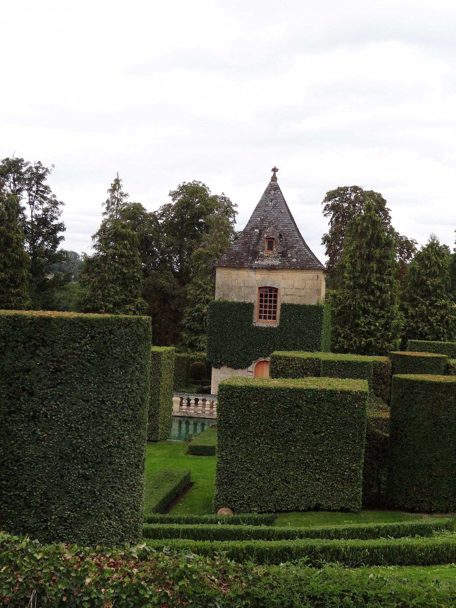Manoir d'Eyrignac görüntü. dordogne tuin aquitaine salignaceyvigues jardinremarquable jardinsdumanoirdeyrignac 1001tuinen