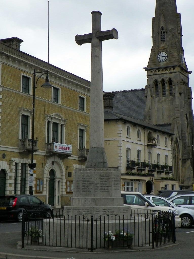 War Memorial の画像. 2015 cambridgeshire cross england godmanchestertostives memorial ousevalleyway outdoor saintives stives warmemorial z981 kodakeasysharez981 kodak uk