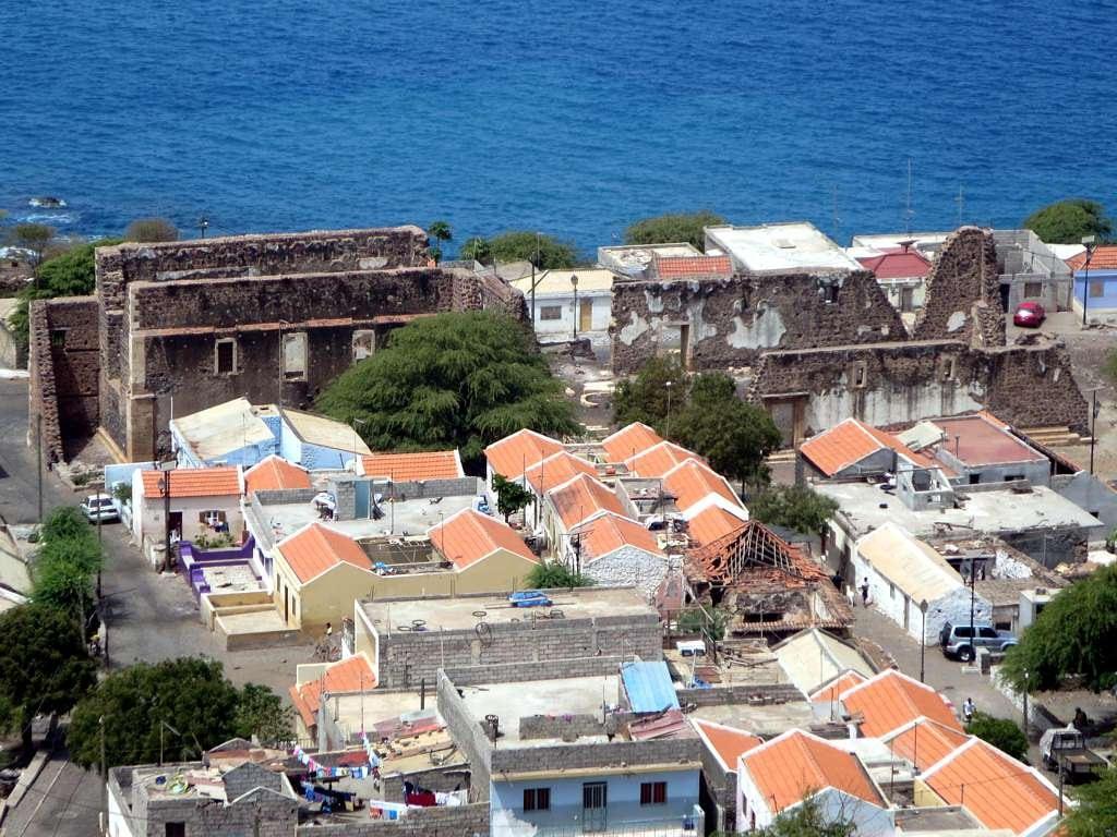 Gambar dari Sé Catedral. santiago cidade verde island grande velha cape ribeira