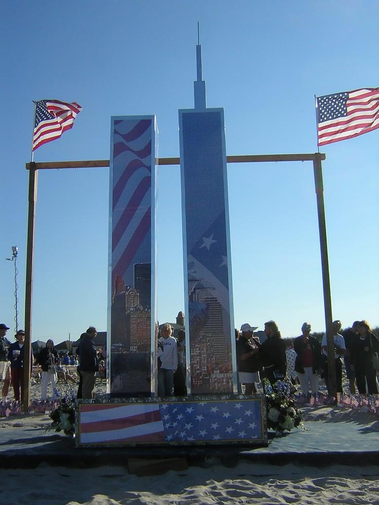 Image of 9/11 Memorial. 911 wtc pointlookout