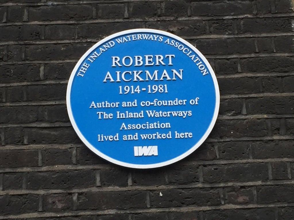 Bild av Robert Aickman. plaque canals bloomsbury 1981 1914 robertaickman