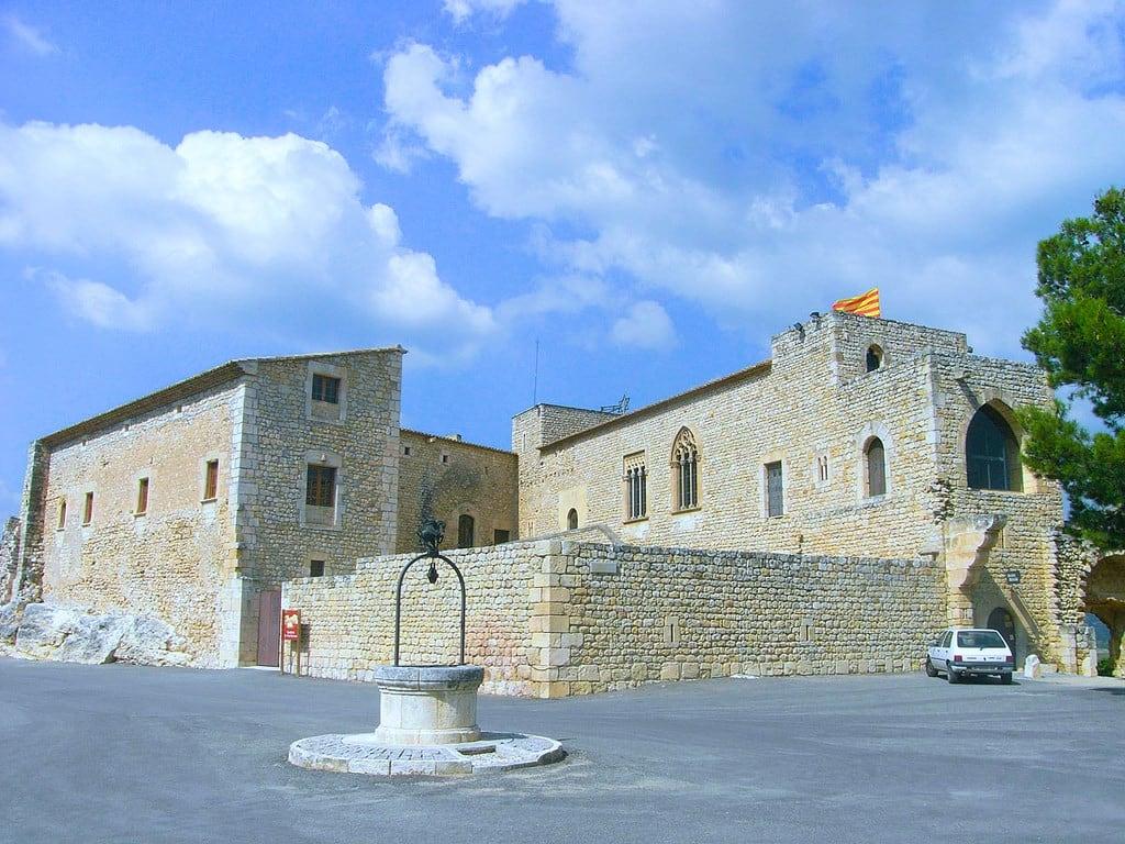 Attēls no Castell de Sant Martí. altpenedès pou gòtic castell catalunya romànic