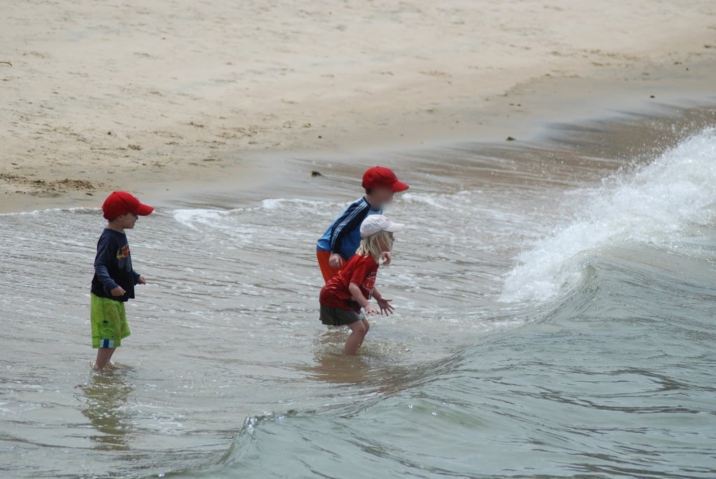 Image of Coronado Point Beach with a length of 135 meters. ocean sea beach children coast sand waves shore foam splash