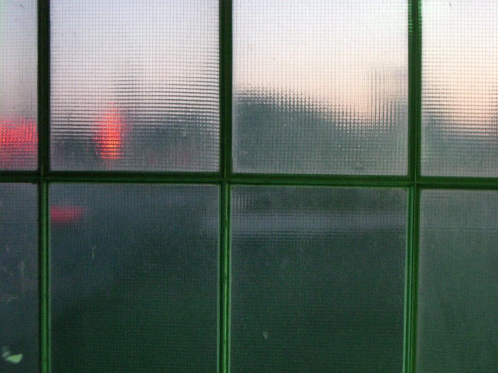 Bild von Markthalle Hamburg. blur glass traffic hamburg earlymorning blurred markthalle