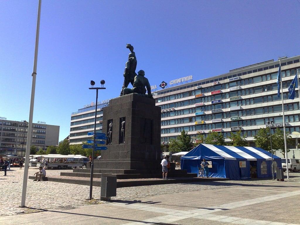 Kuva Vapaudenpatsas. finland statueofliberty vaasa vapaudenpatsas