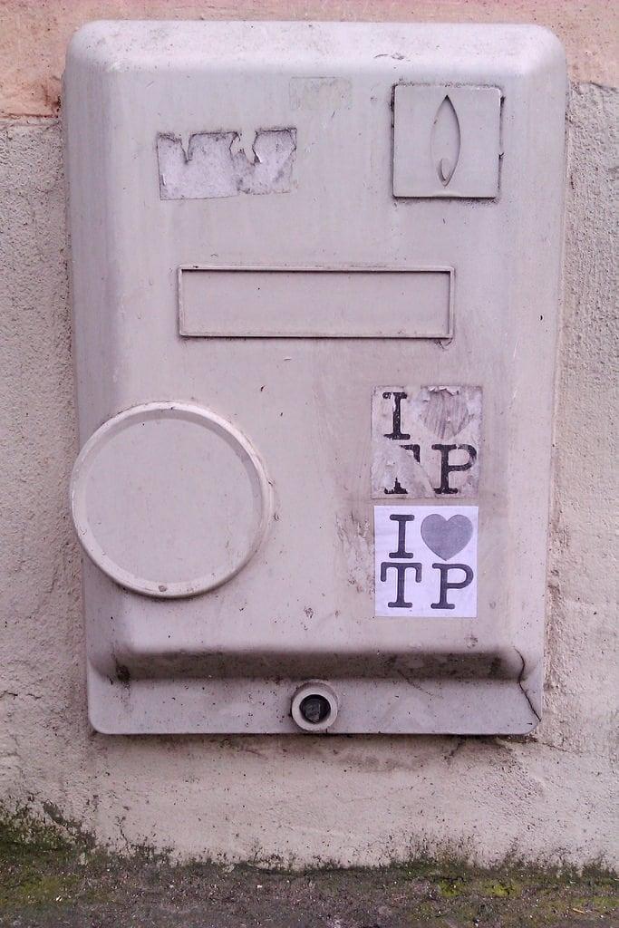 Imagine de Daubenton. street streetart paris art love sticker stickerart tp aufkleber autocollant parisv ilovetp