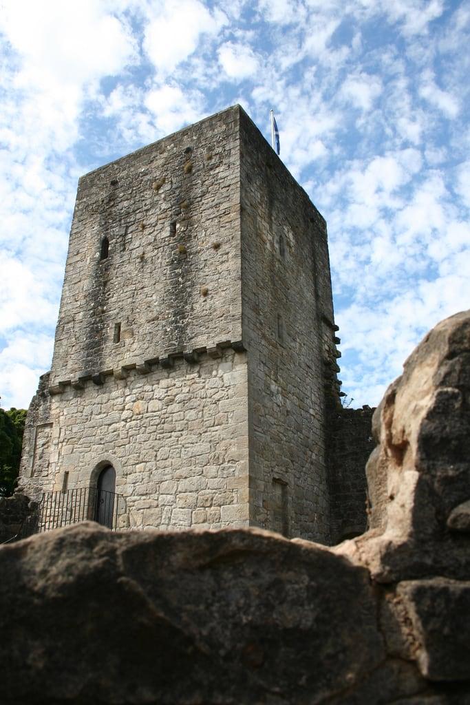 Obrázek Mugdock Castle. tower castle mugdock
