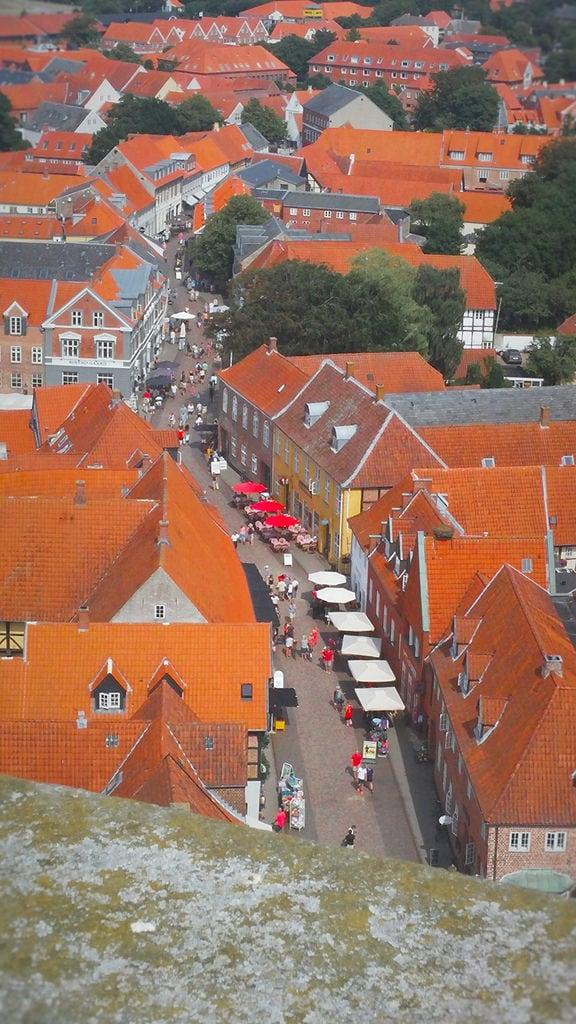Bilde av Ribe domkirke. denmark ribe syddanmark viking street view city birdseye