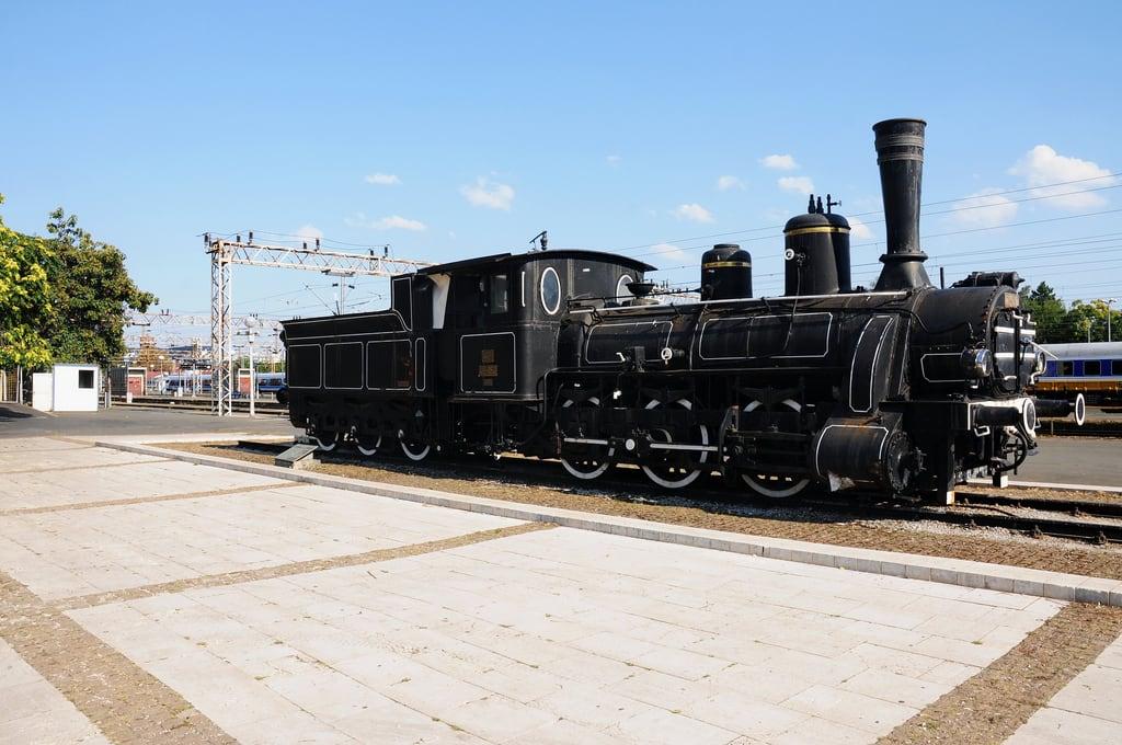 Gambar dari 125-052. osm:node=3919422317 zagreb croatia kroatien locomotive historic