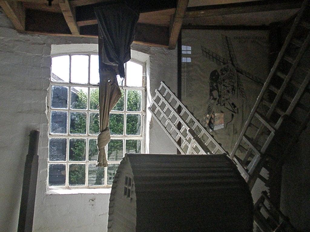 Hình ảnh của Saxtead Green Post Mill. saxtead windmill suffolk postmill
