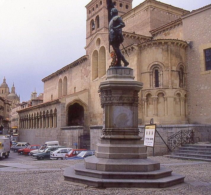 Monumento a Juan Bravo 的形象. 1989 segovia diapositivas slides españa spain escultura sculpture juanbravo comuneros