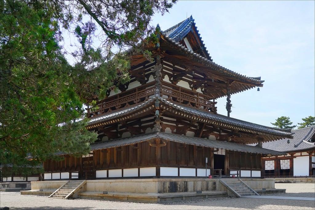Εικόνα από Horyu-ji Temple. templebouddhique horyuji ikaruga japon dalbera bouddhisme pagode