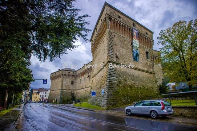 Image de Castello Alidosi. palazzo castello alidosi italy emilia romagna emiliaromagna