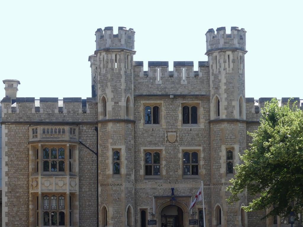 Gambar dari Fusiliers Museum. london england britain history tower toweroflondon londonengland