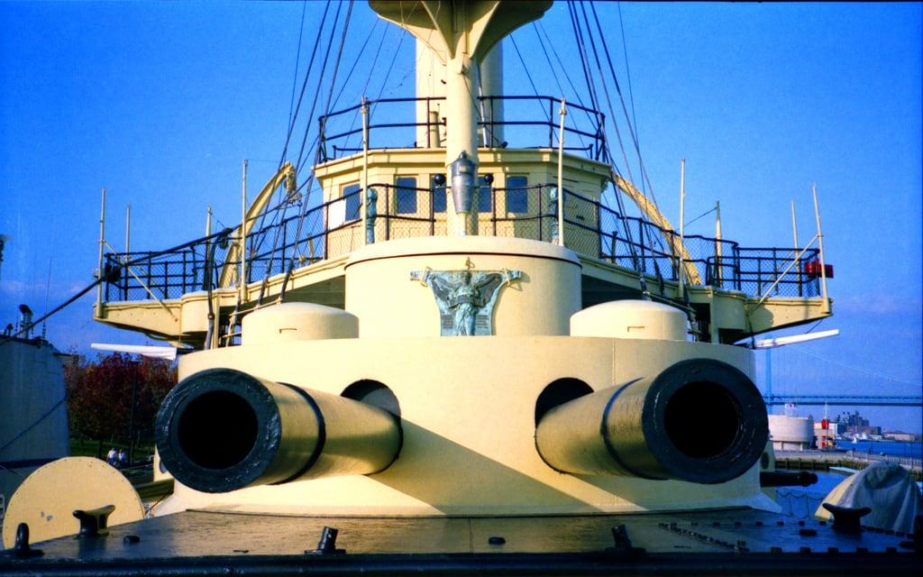 Bilde av USS Olympia. ussolympia philadelphia 1994 uss olympia battleship ship