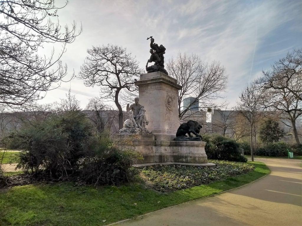 Obraz Statue de Saint-Louis. france frankreich îledefrance paris 4emearrondissement capitale îlestlouis 75 square statue