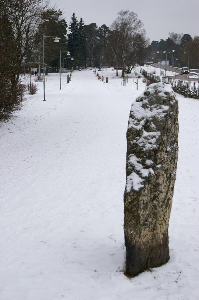 Image of Jarlabankes bro. stone sweden stones sverige bro sten runestone stenar täby jarlabankr