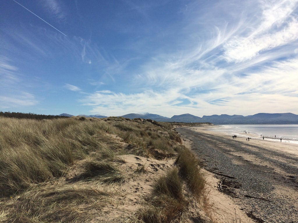 Зображення Пляж протяжністю 6559 м.. northwales anglesey llanddwyn