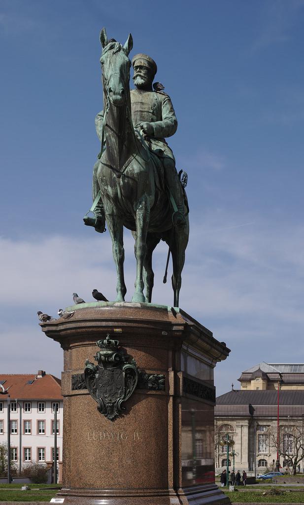 Immagine di Ludwig IV. louisivgranddukeofhesse ludwigivvonhessendarmstadt louisivdehesse sculptures skulpturen 19thcentury 19jahrhundert