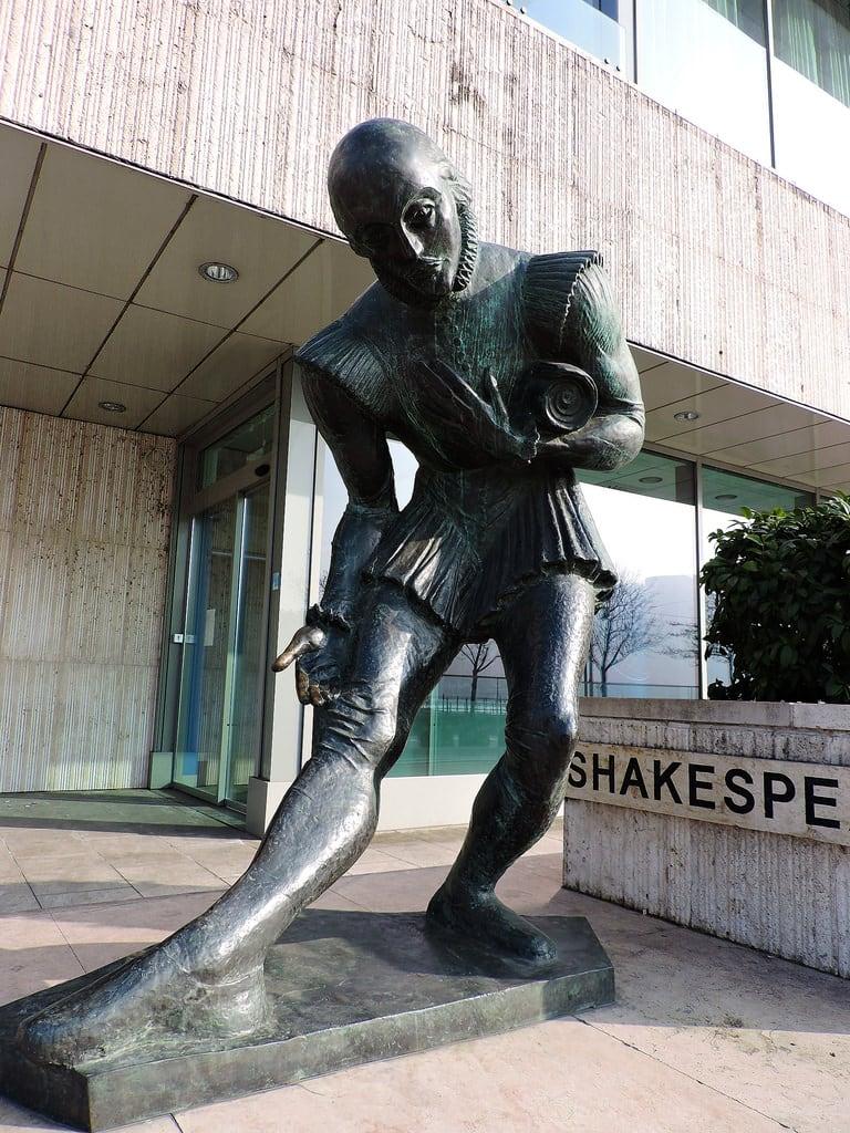 Obrázek William Shakespeare. budapest ブダペスト βουδαπέστη sculpture statue