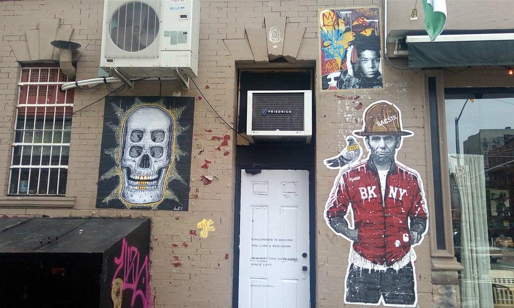 Gambar dari Abraham Lincoln. eastvillage posterart skull abrahamlincoln foureyedskull graffiti newyorkcity manhattan