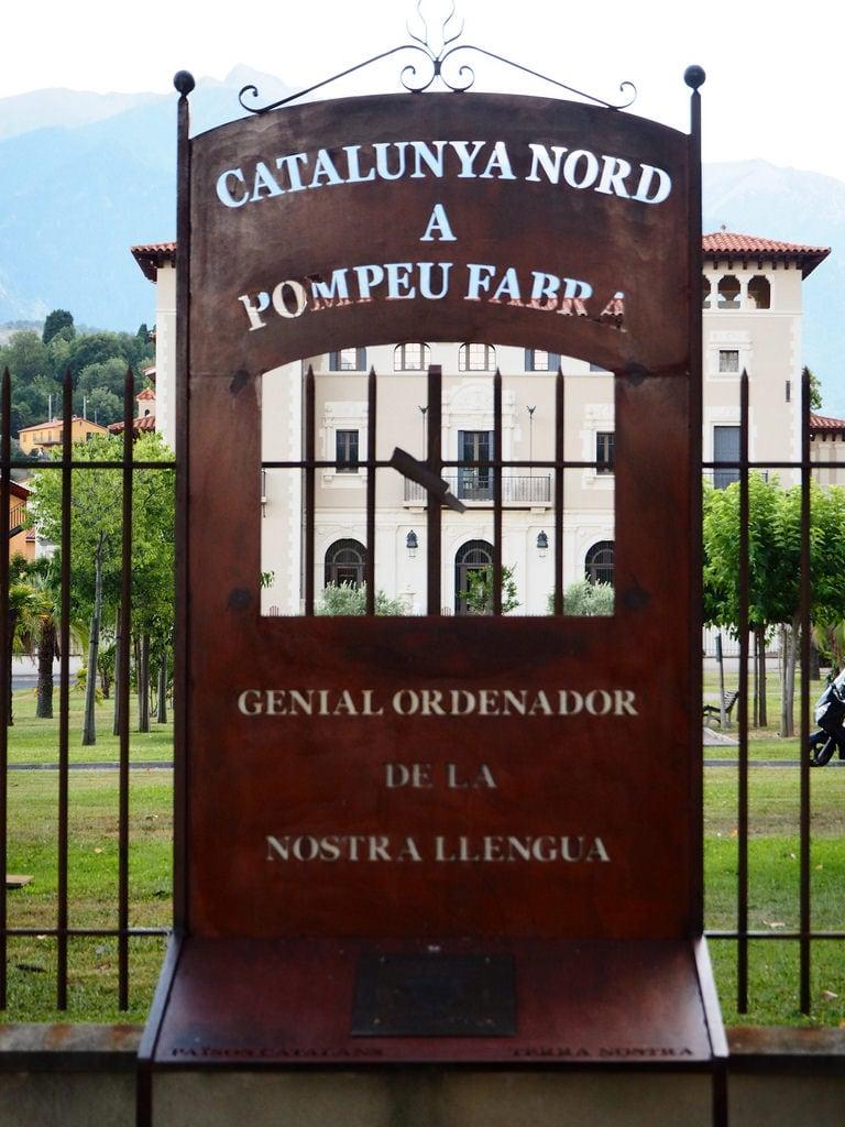 Monument Pompeu Fabra の画像. catalunyanord pompeufabra terranostra pradadeconflent monuments prades rutapompeufabra