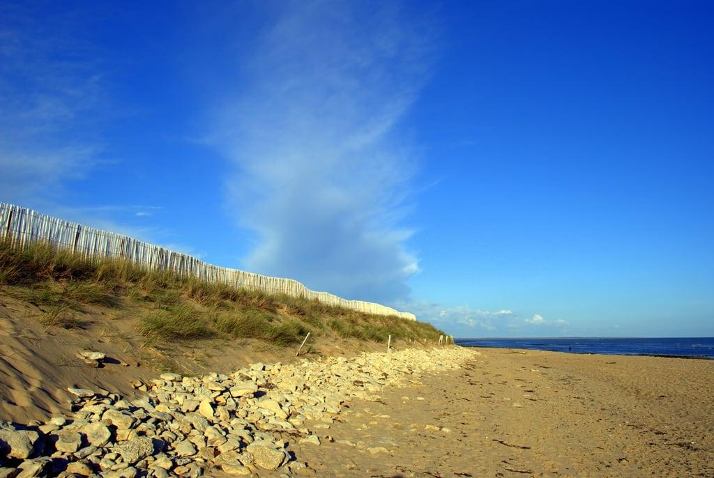 Изображение Le Phare. landscape dune sable plage borddemer latranchesurmer 18135mm