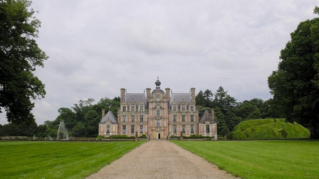Image of Château de Beaumesnil. beaumesnil chateau schloss castle normandie normandy