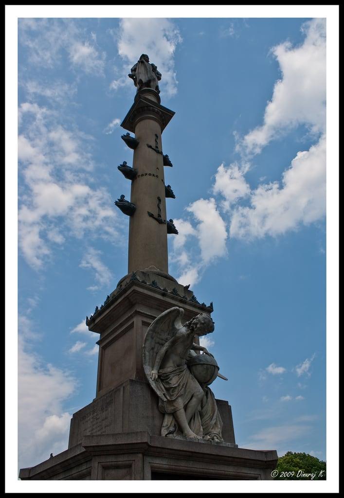 Christopher Columbus Monument 的形象. 