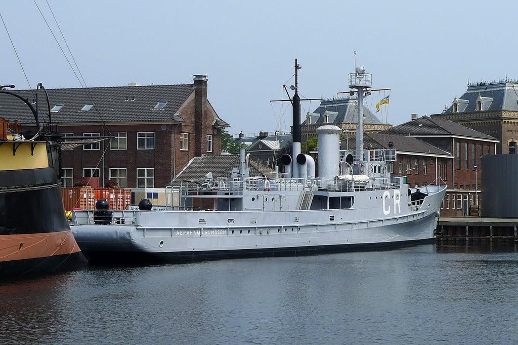 HNLMS Abraham Crijnssen की छवि. netherlands nederland minesweeper denhelder willemsoord mijnenveger hrmsabrahamcrijnssen hnlmsabrahamcrijnssen