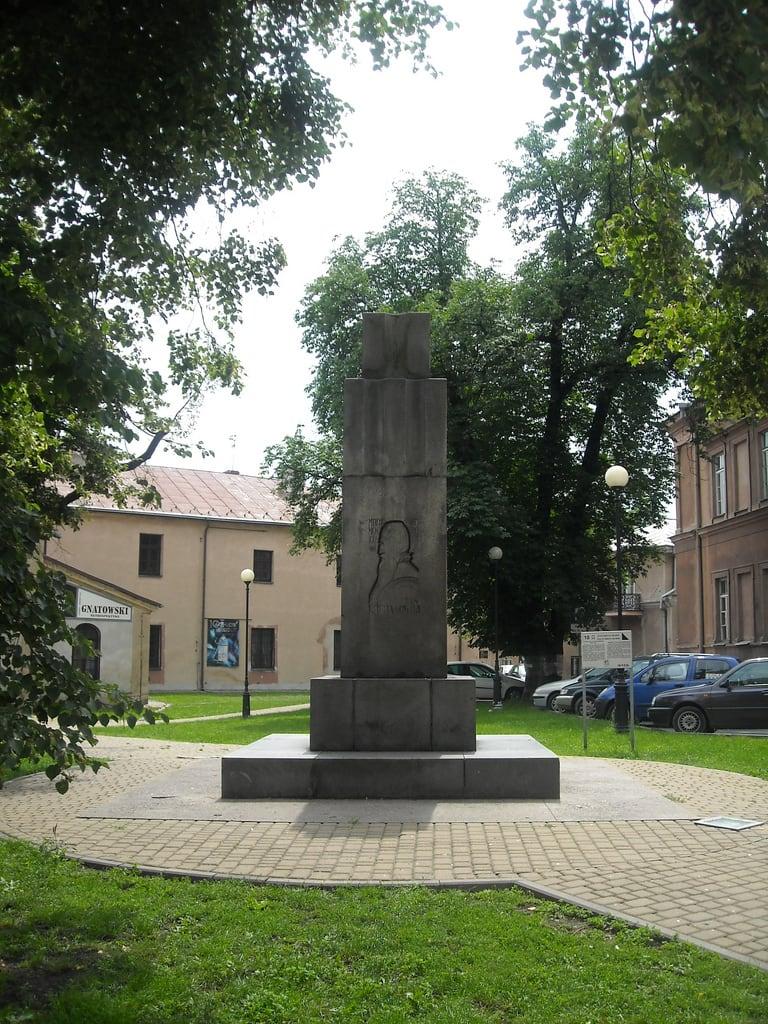 Εικόνα από Pomnik Jana Kochanowskiego. monument lublin pomnik lubelszczyzna publicdiplomacy dyplomacjapubliczna