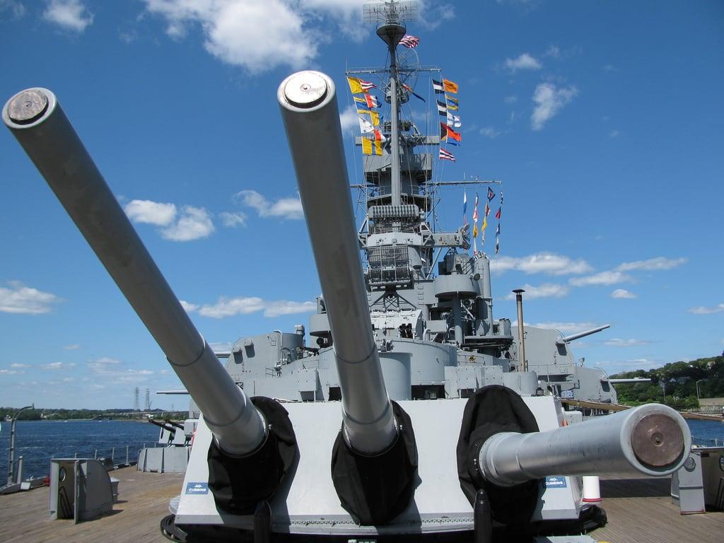 Hình ảnh của USS Massachusetts. 